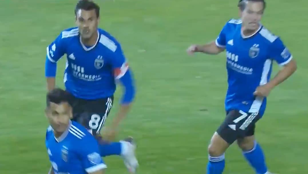 ‘Asistencia’ de Carlos Fierro y Wondolowski puso el 1-1