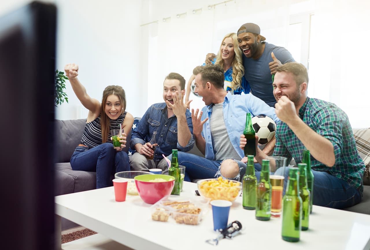 NY: ¡Gana un TV de 50" y una fiesta futbolera en tu propia casa!