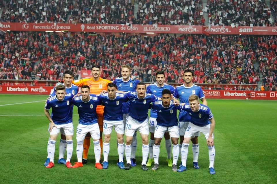 Oswaldo Alanís: el defensor sigue siendo vital en la zaga del Real Oviedo, a pesar de que los resultados en los últimos juegos no acompañan. Este sábado el duelo en la Liga 123 será ante Las Palmas en casa.