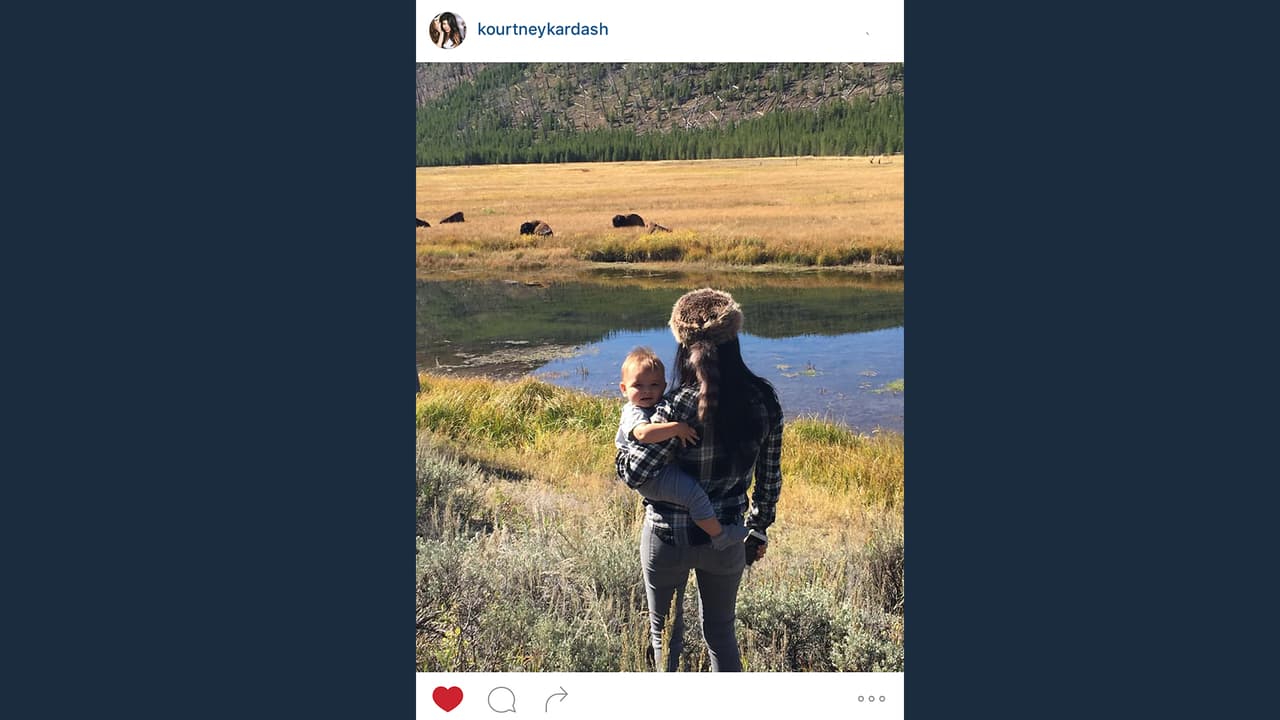 Kourtney con Reign just enjoying the view.