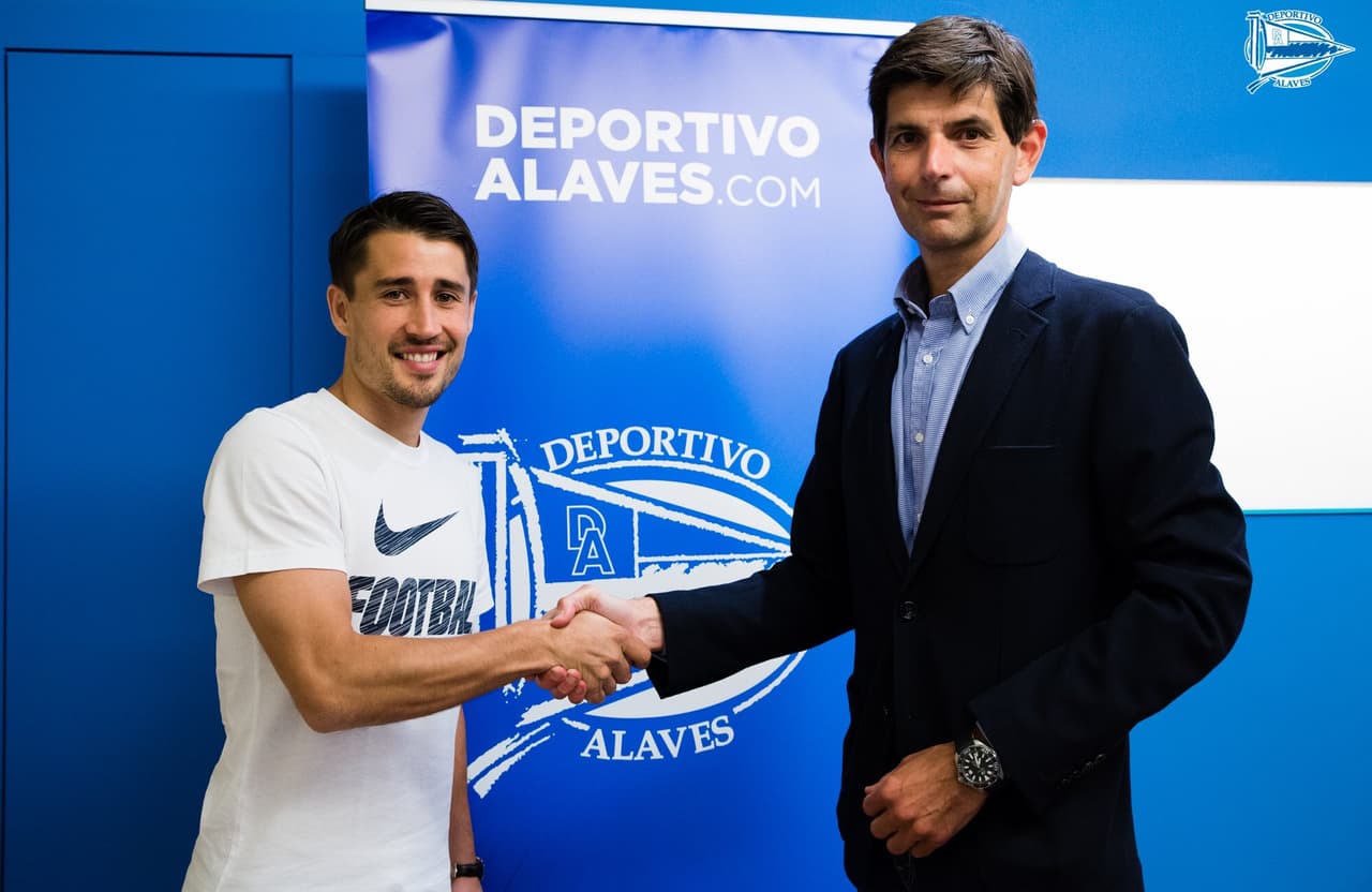 [CONFIRMADO] Bojan Krkic regresa al fútbol español para jugar con el Alavés. Préstamo desde el Stoke City.