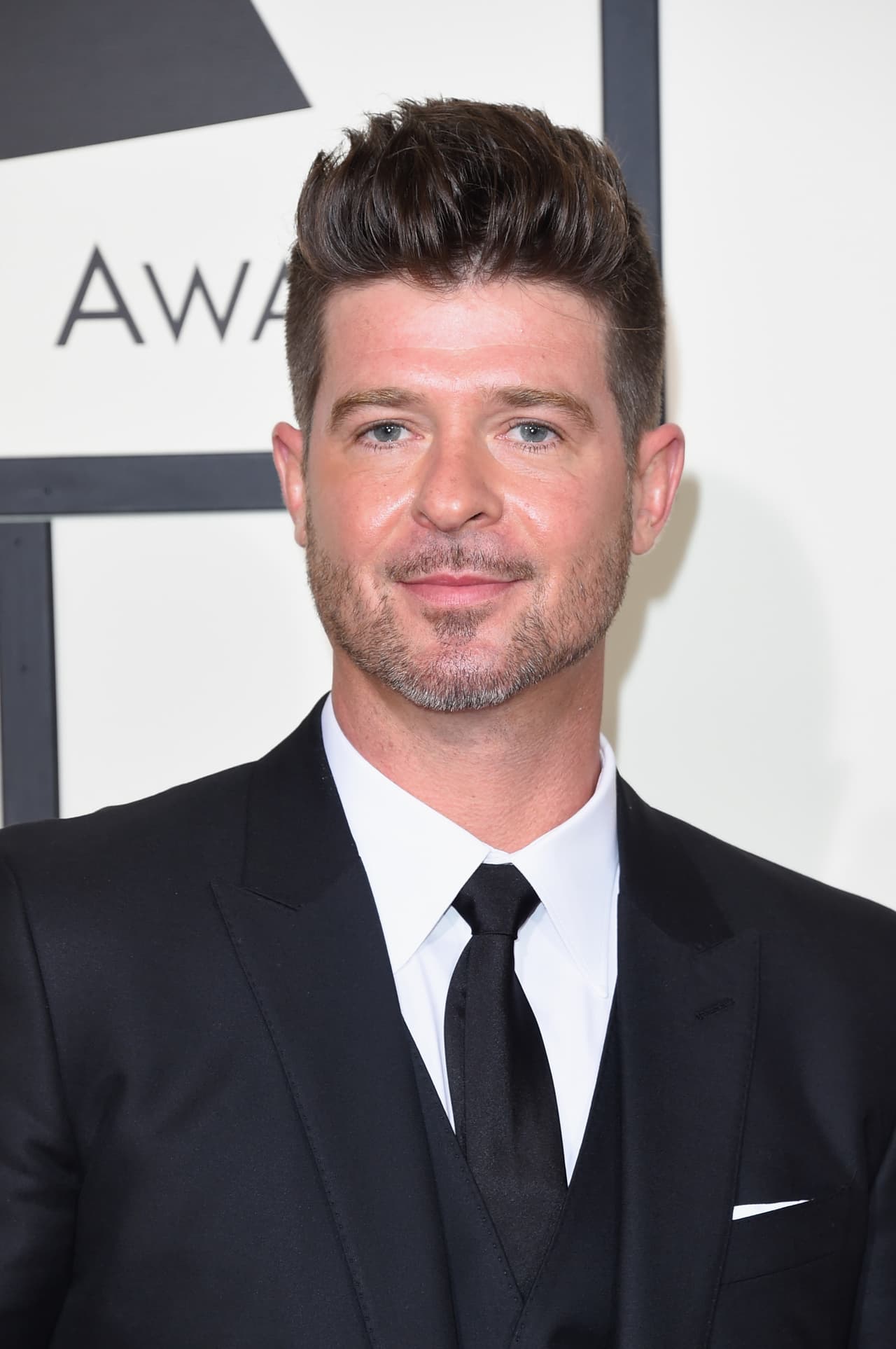 Robin Thicke.