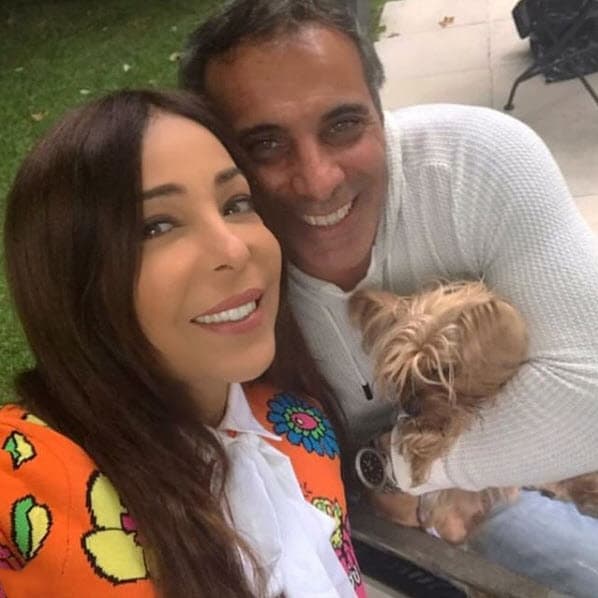 Hasta el momento no tienen hijos, pero han formado una linda familia con 
<b><a href="https://www.univision.com/shows/el-gordo-y-la-flaca/gelena-solano-tiene-una-tierna-mini-me-que-es-su-fiel-companera-y-confidente-fotos">Chanel, la pequeña mascota de la dominicana</a></b>.