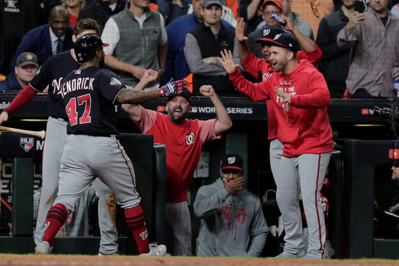 Ganan el séptimo juego 6-2 y conquistan la MLB por primera vez en su historia.