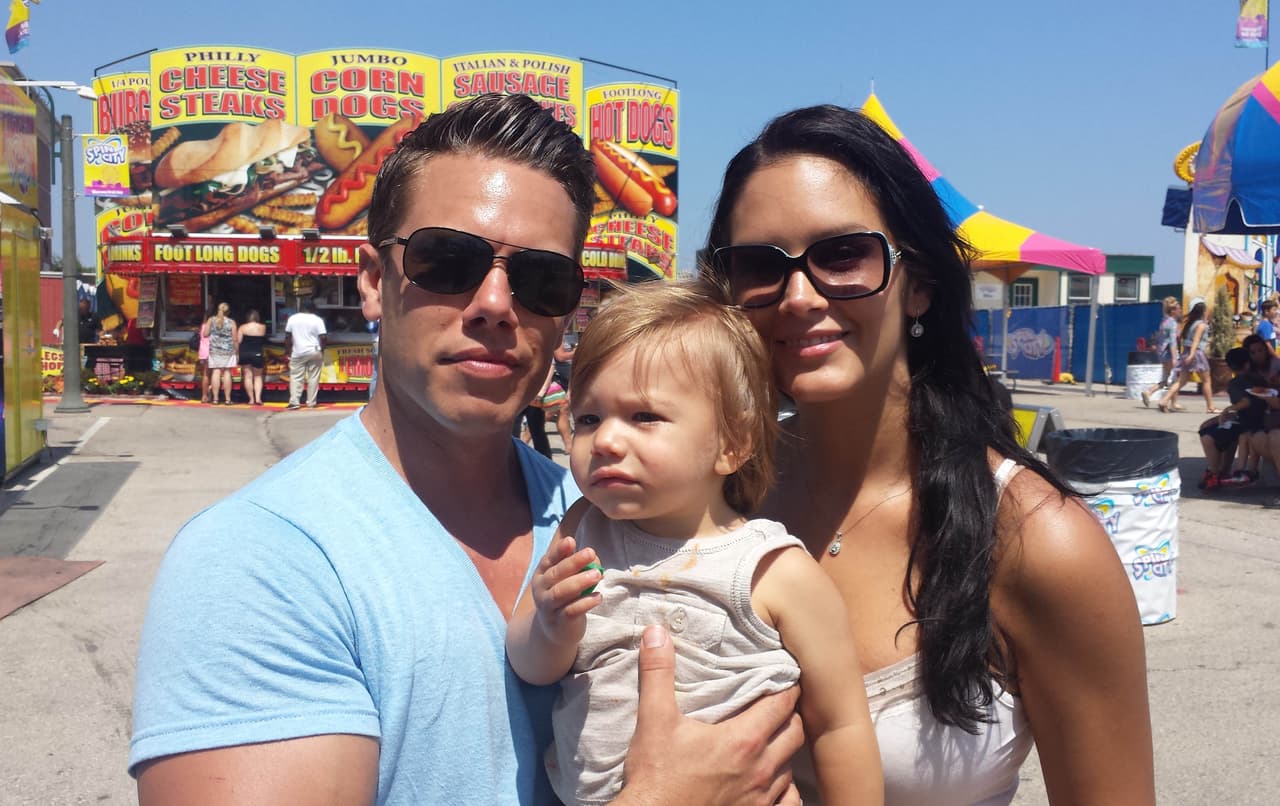 Ella añadió: “Dar tus óvulos es el mayor regalo que una mujer le puede dar a otra. ‘Una vela no pierde nada al encender otra vela’ dice una de las donadoras. Y es muy cierto”.