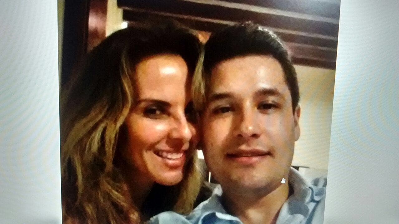 Una presunta foto de Kate del Castillo con el hijo secuestrado de 'El Chapo' la vuelve a poner en aprietos