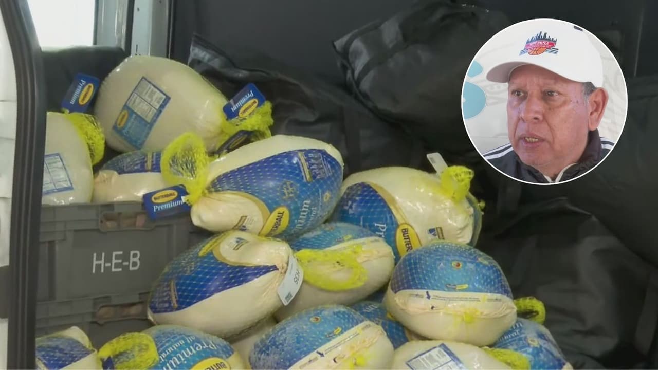 Este lunes 10 de noviembre, la organización Kids Meals inició la entrega de pavos 
<b>para familias de extrema pobreza en Houston previo a conmemorar el Día de Acción de Gracias en el país, que se celebrará el 27 de noviembre</b>.