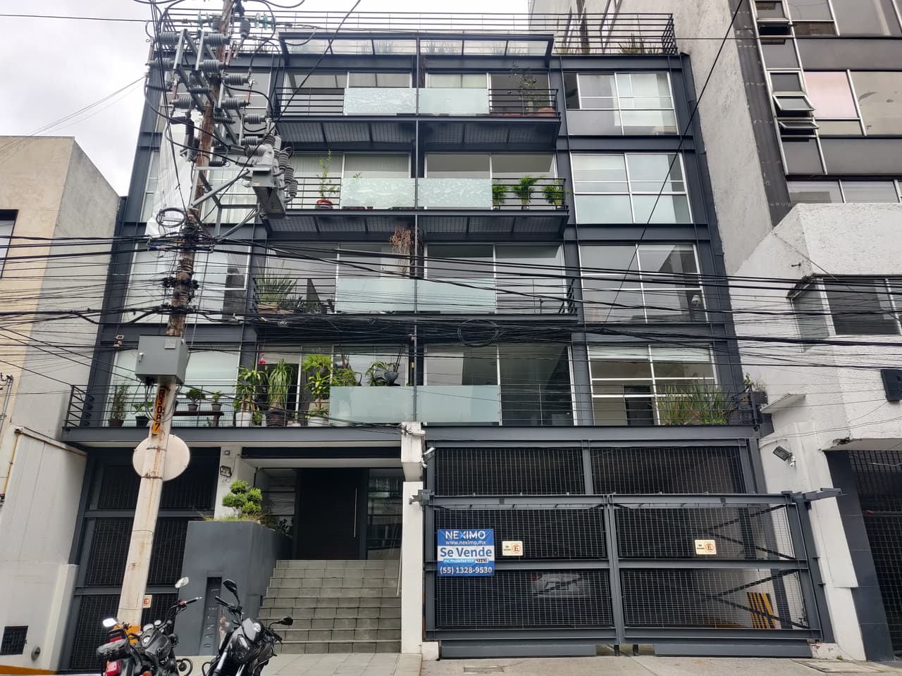 En la calle Dante, en el barrio Anzures se encuentra una propiedad de Romero Durán declarada en el registro de Steller Overseas Holdings.