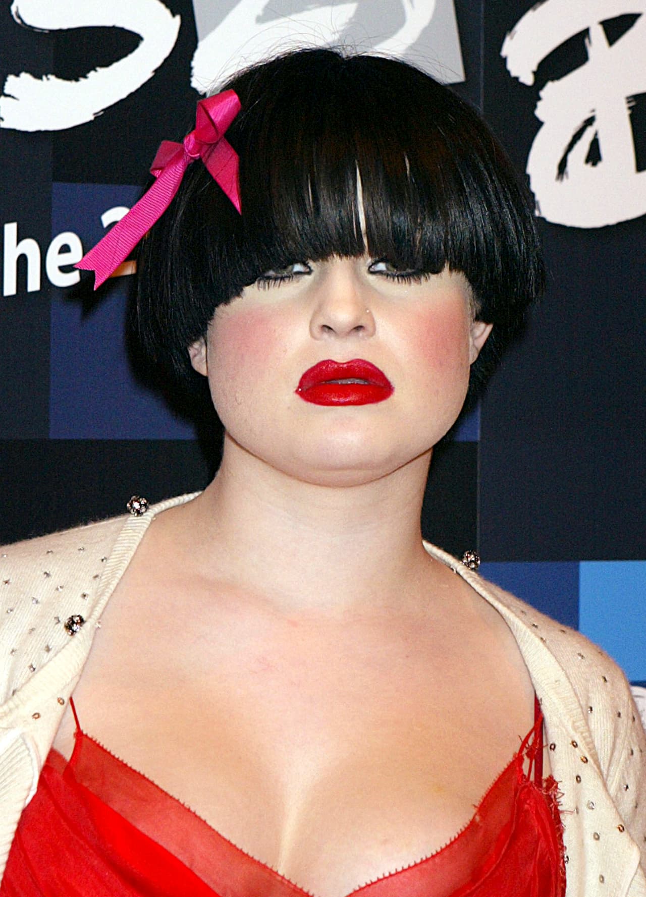 El resultado de esa rebeldía fue este, ¿qué opinas de su antigua imagen?