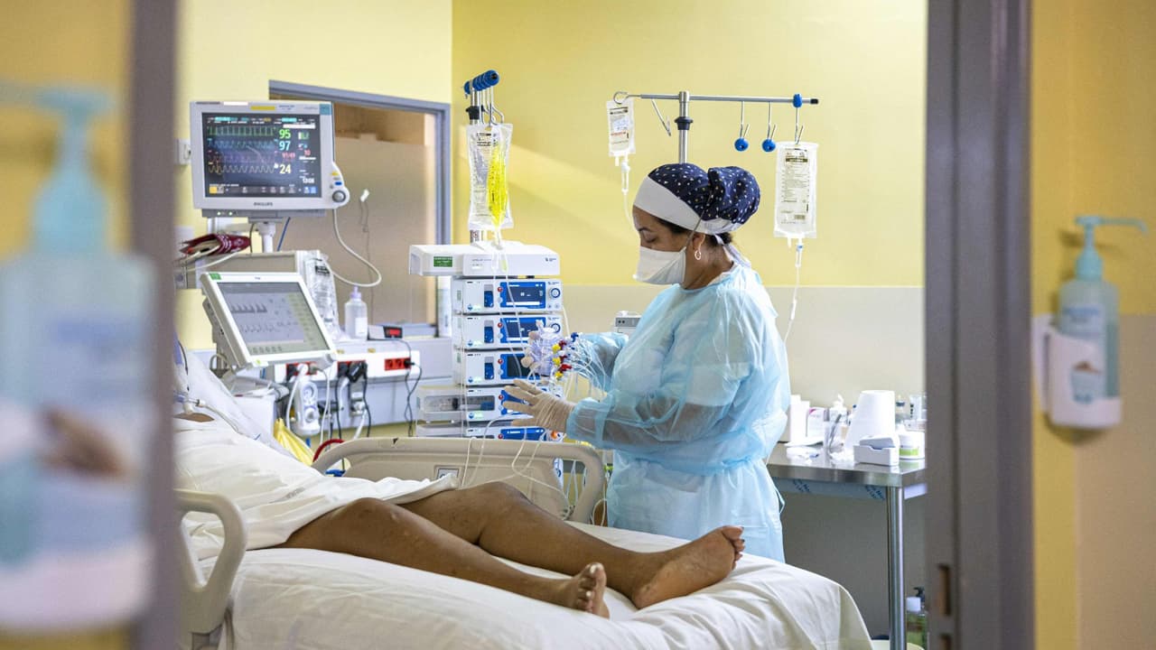 Estudio revela que 1 de cada 3 personas contagiadas con coronavirus podrían desarrollar Covid-19 prolongado