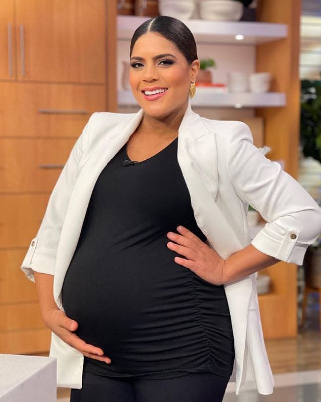 Aunque otras veces lucía elegante cuando decidía hacerse un recogido y mostrar las facciones de su rostro.