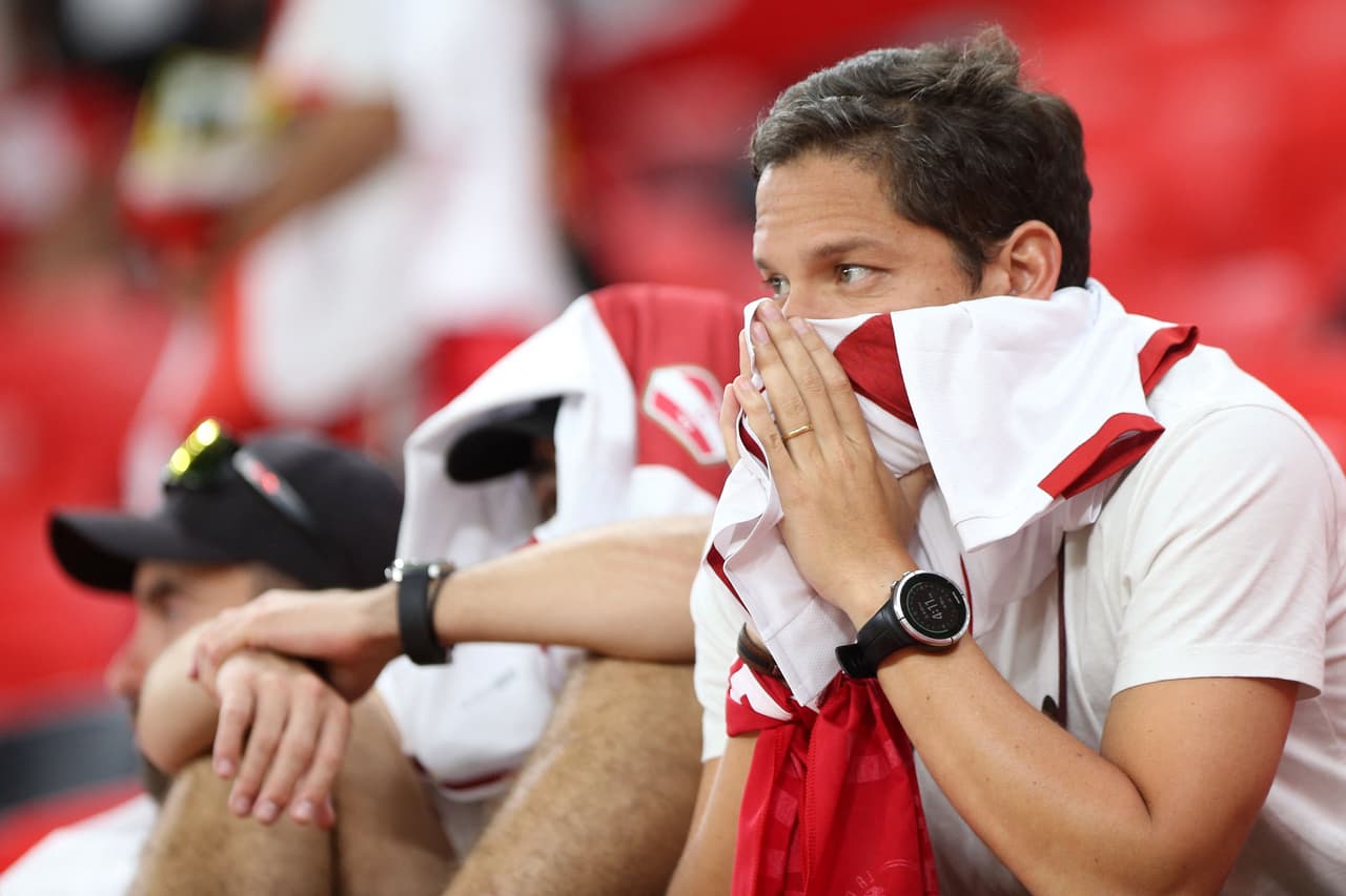En Doha y en Lima, la tristeza se apoderó de los peruanos tras la eliminación de Perú rumbo al Mundial de Qatar 2022 al caer en penales ante Australia.