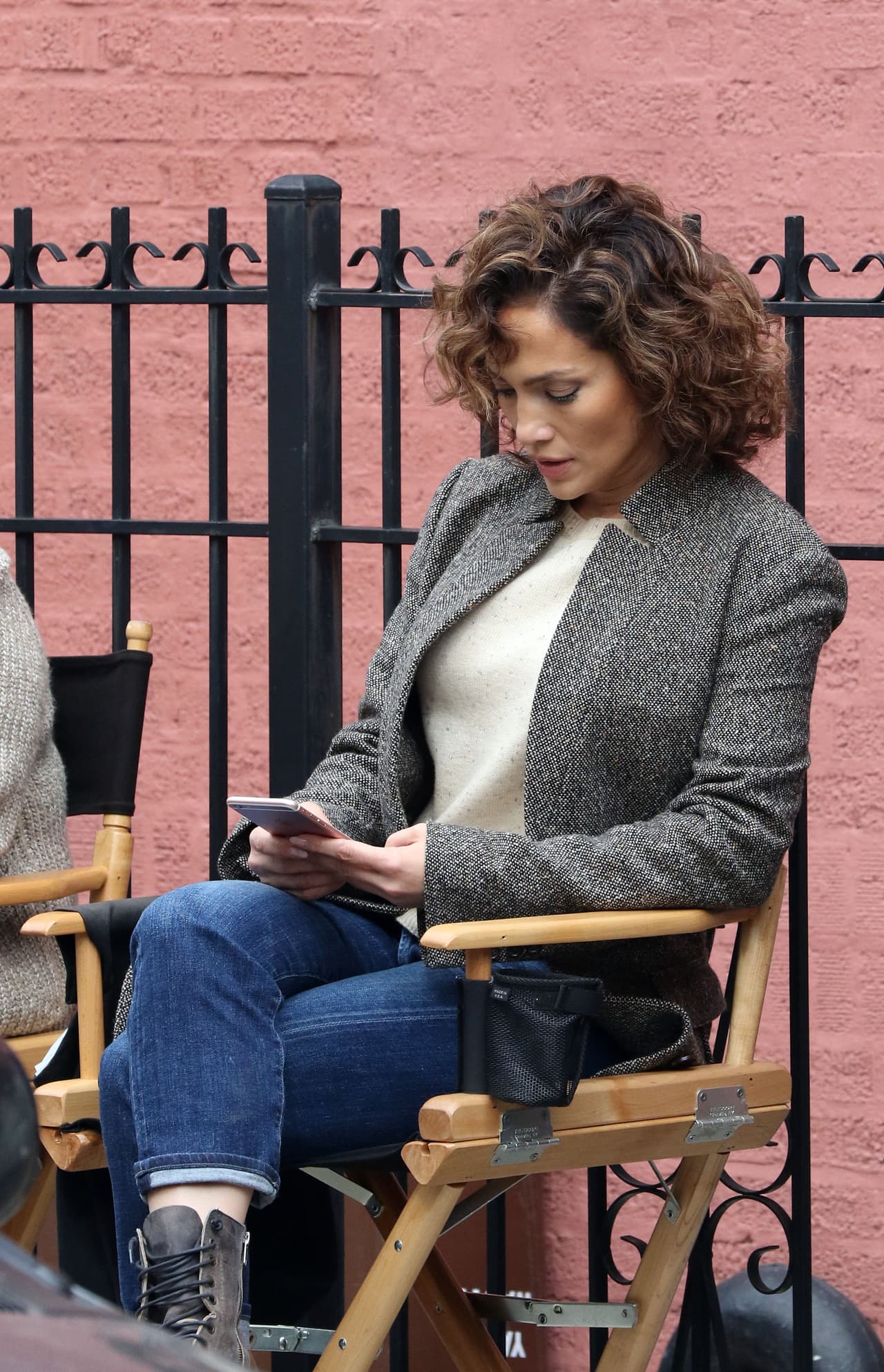 "Siempre reflejé a una chica muy sexual, aunque en realidad era la niña buena, que se la pasaba enamorada", dijo JLo.