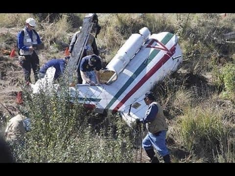 El 9 de noviembre de 2012, la avioneta en que viajaba Jenni Rivera se estrelló en la Sierra Madre Oriental en el estado de Nuevo León, ocasionando la muerte de la cantante y tres personas de su equipo.