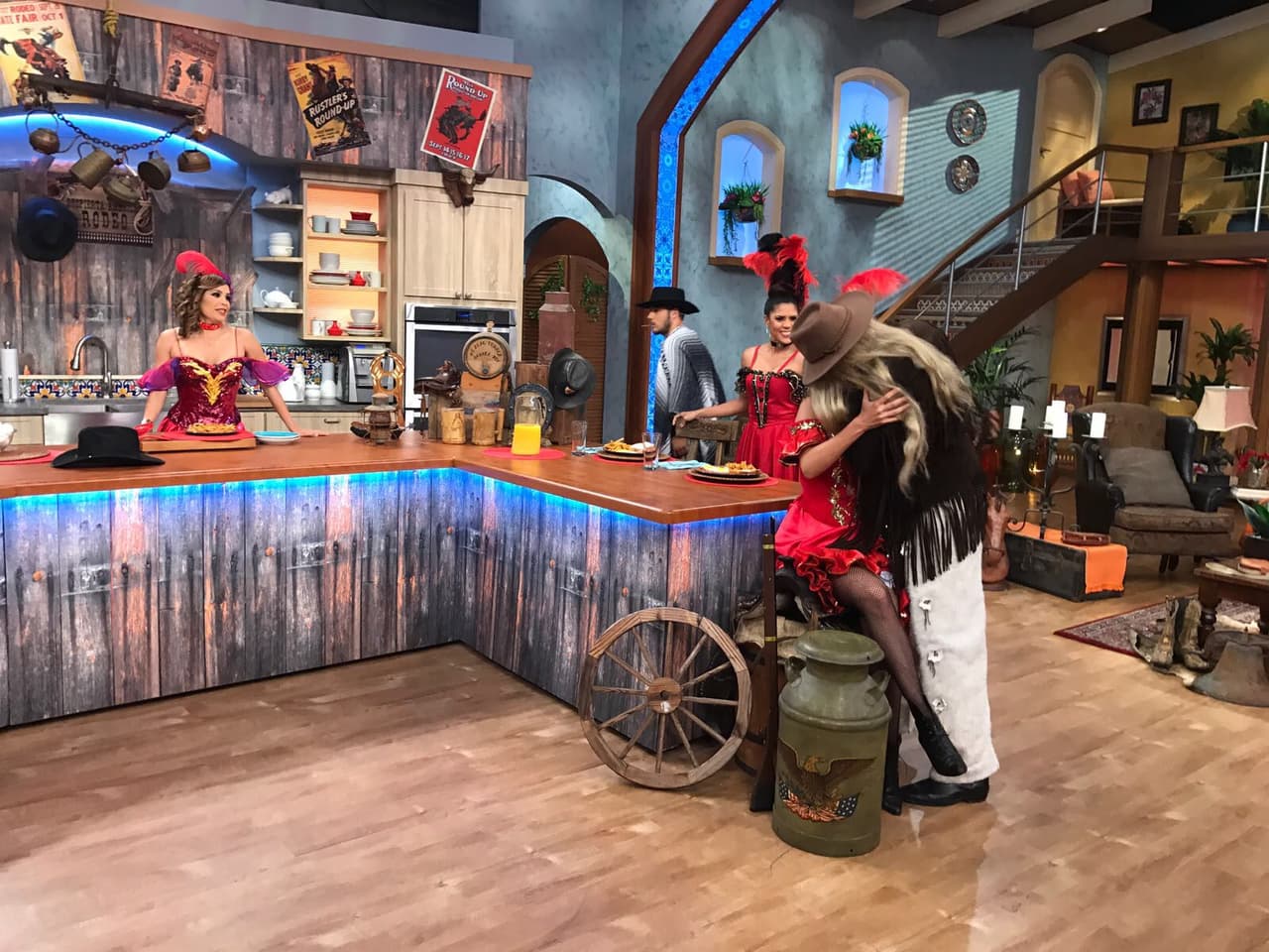 El capitán más guapo del Oeste hizo de las suyas con las bellas de Despierta América.