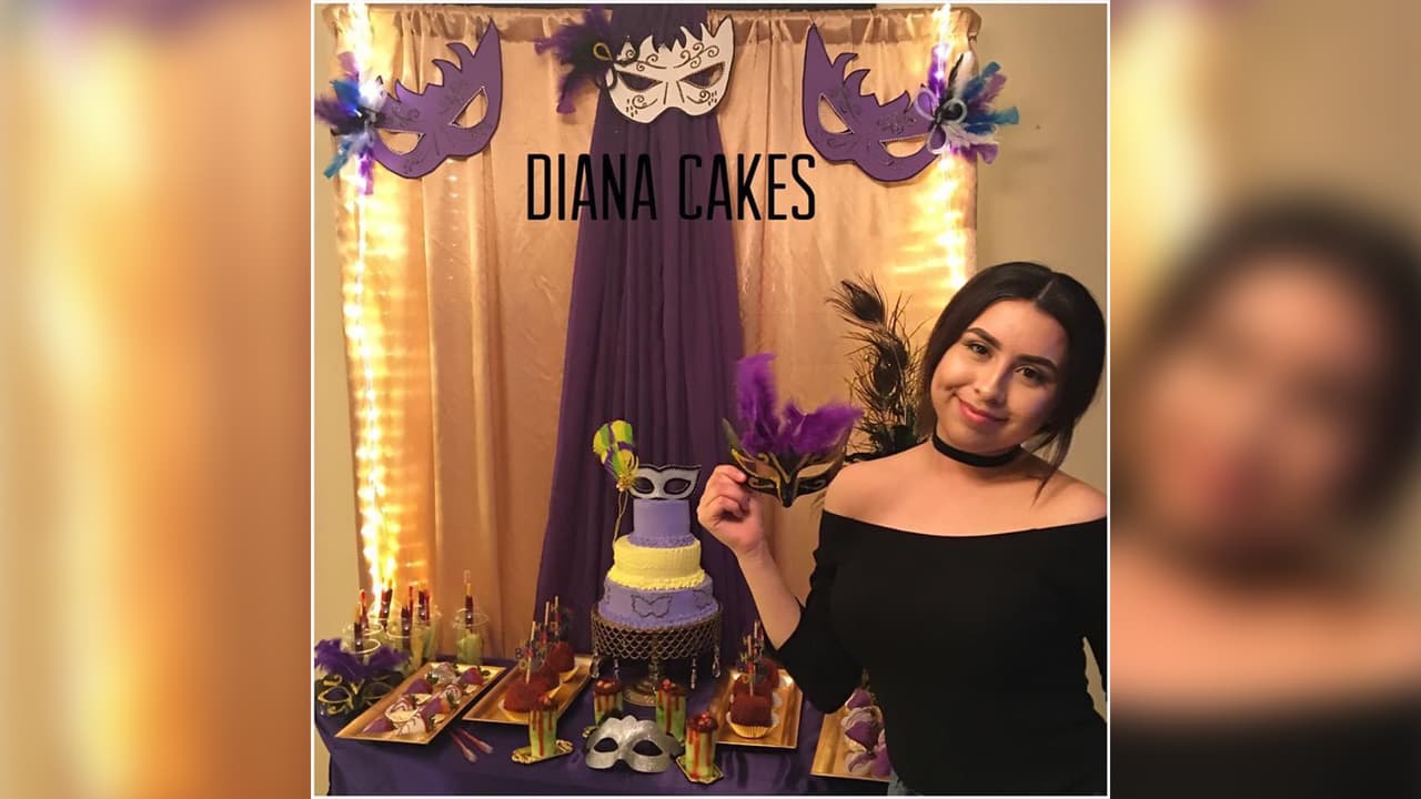 “Normalmente le hago algo así a mis hijas, pero hoy no pude hacer más por lo que está pasando”, indicó la madre.