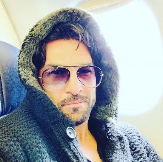 "Híjole, complicado hablar de ese tema… pero se vivió lo que se tuvo que vivir y al máximo, 
<b>fue algo muy placentero y con gran enseñanza</b>, con mucho cariño", dijo en 
<a href="https://www.youtube.com/watch?time_continue=2458&v=jS0nLG1hr1w" target="_blank">'De primera mano'</a>. 
<br>