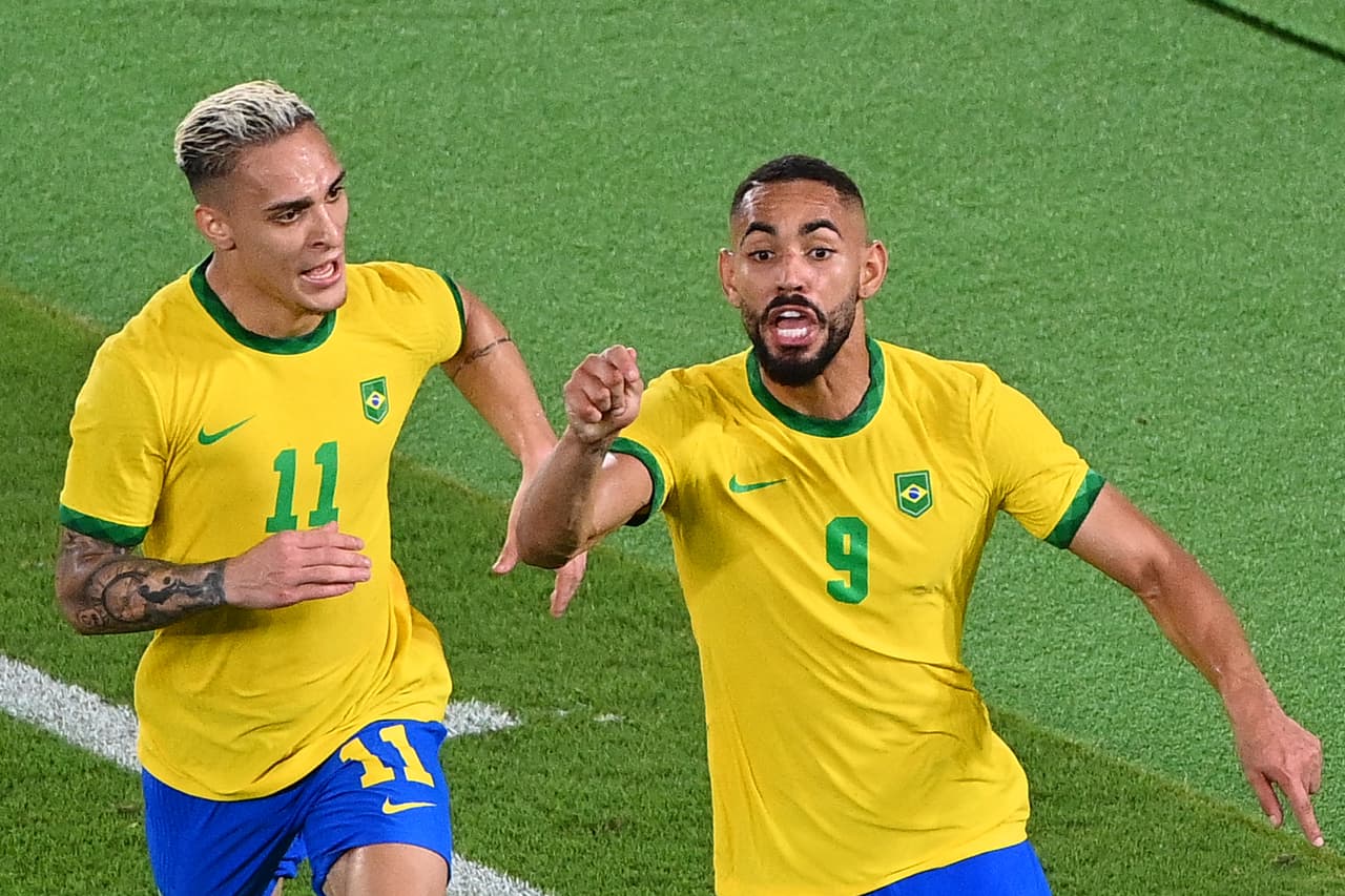 El primer gol llegaría a los 45 minutos por conducto de Matheus Cunha.
<br>