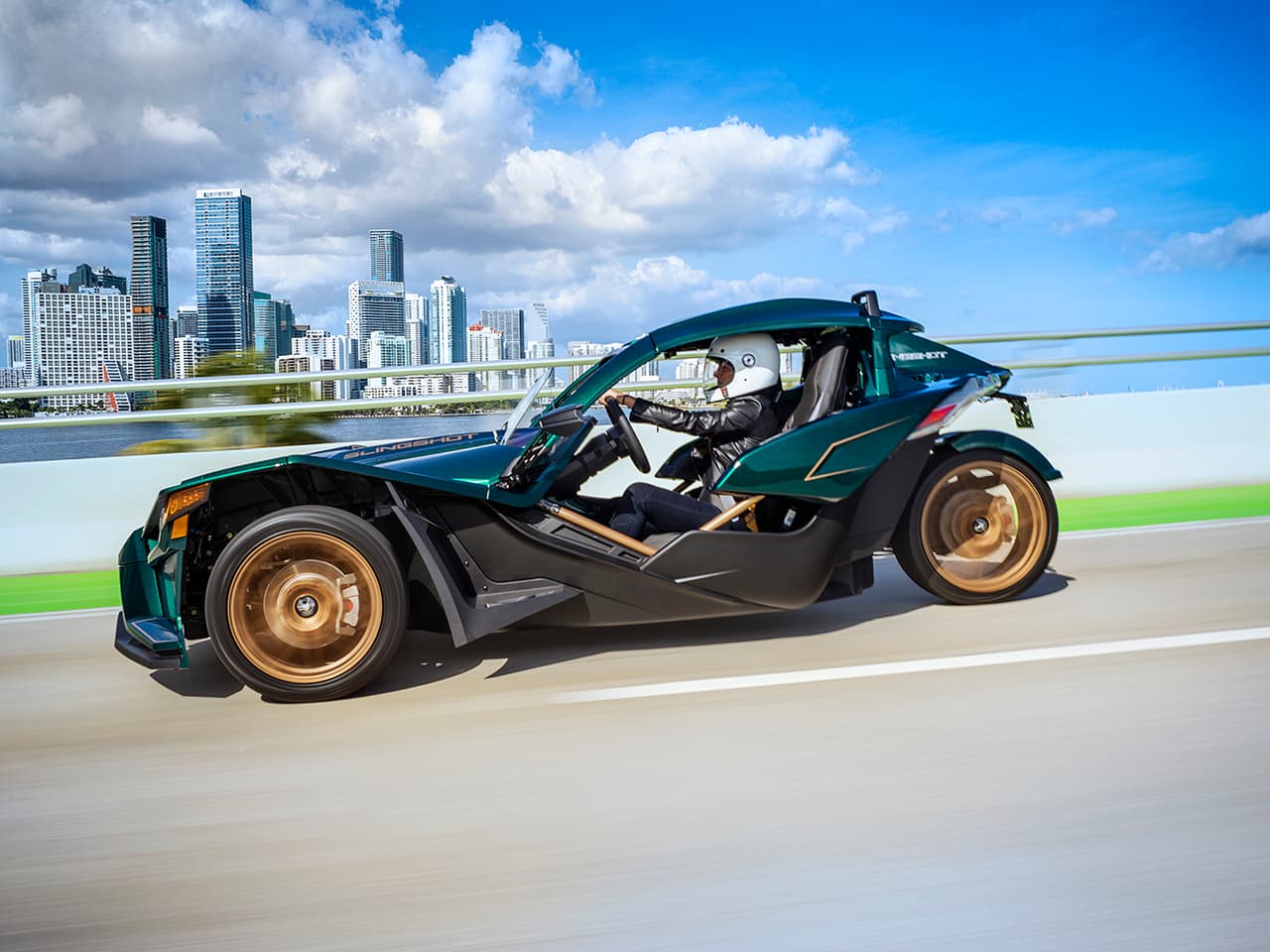 El Polaris Slingshot Grand Touring LE 2020 es una edición limitada a menos de 300 unidades ofrecidas al público por $33,999.
