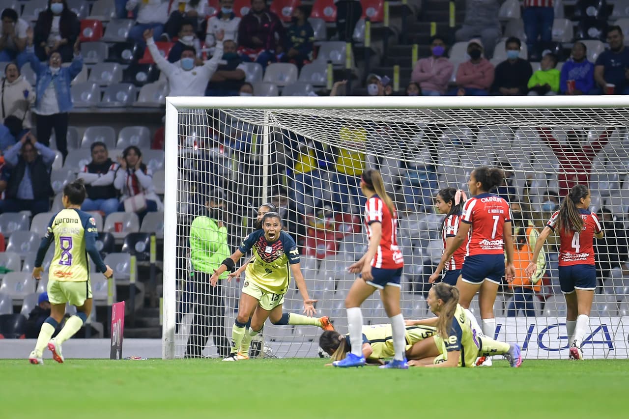 El gol de Martínez le dio la ventaja parcial al América.