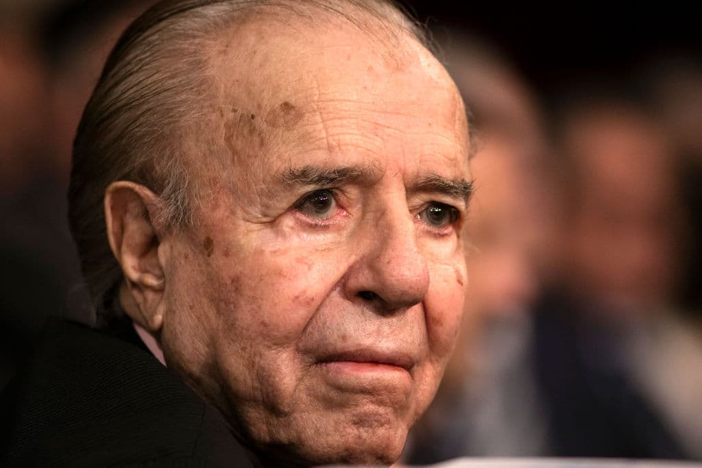 Fallece Carlos Menem, el expresidente que le puso el sello neoliberal a Argentina. Tenía 90 años
