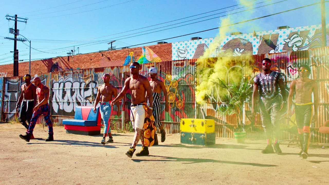 <b>Carlos Pérez</b> y
<b>Daddy Yankee</b> han hecho una gran mancuerna, pues él ha sido el director de videos como
<b>‘Gasolina’,</b> en 2004;
<b> ‘Rompe’, </b>en
<b> </b>2006; y más recientemente el superéxito
<b>‘Despacito’, </b>en 2017.