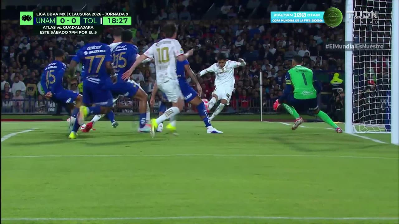 ¡Bombazo de Díaz Price bien atajado por Keylor Navas!