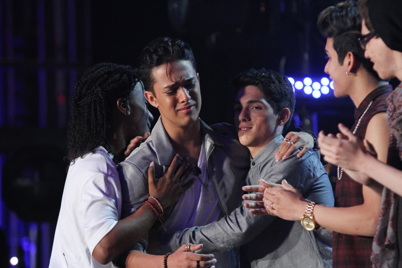 Para este chico de origen mexicano su familia lo es todo, por eso en las audiciones no dudó en elegir una canción que le enseñó su abuelito antes de morir. Los jueces le pidieron cantar un tema más moderno y fue así como Joel logró demostrar su talento.