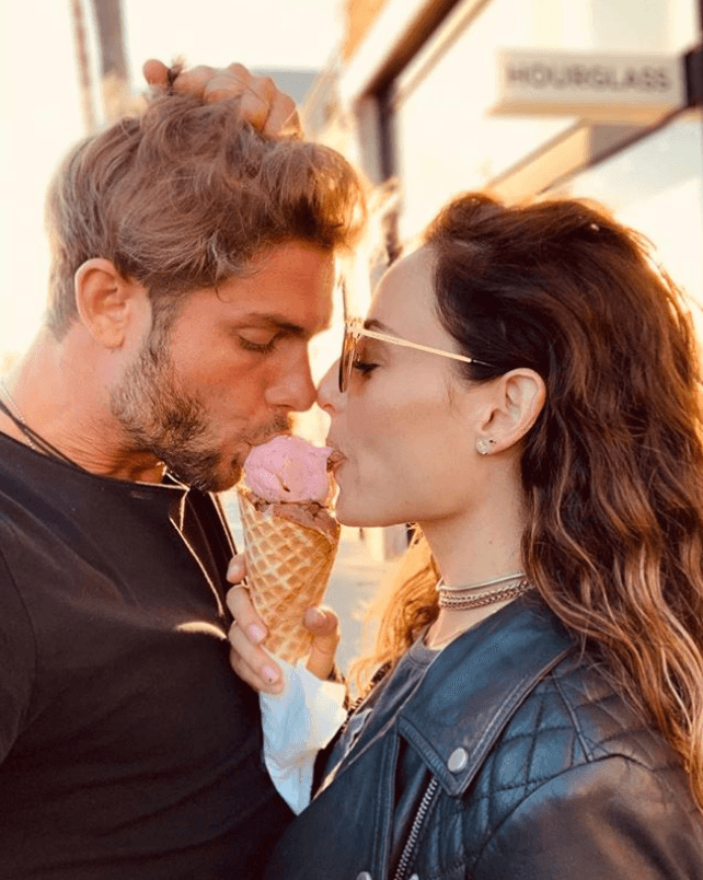 Marimar mostró que este tipo de encuentros no le provocan ningún problema: "Ay por Dios, pero si somos actores, ¿imagínate todos los que yo me podría encontrar aquí también? No, o sea…”
<br>