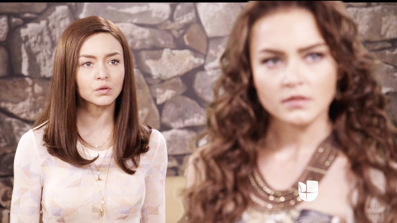 Ana Laura le reclamó por haberla engañado al vestirse como Ana Lucía. ¡Nunca imaginó que sería capaz de hacerlo con ella!