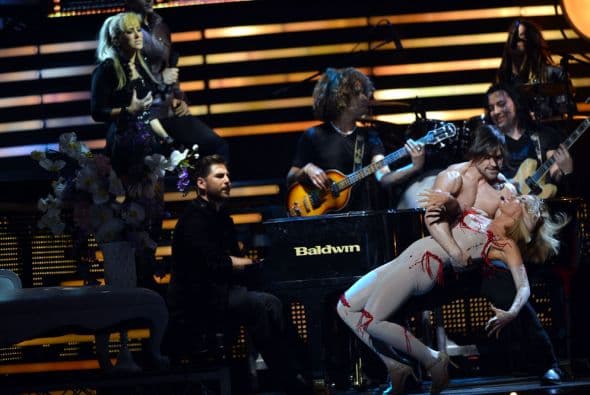 Gloria Trevi se desvaneció poco a poco.