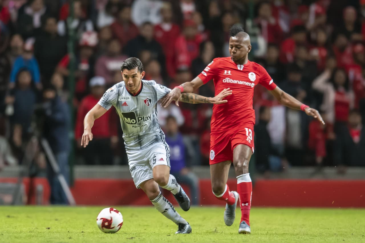 Estrada (17’) abrió el marcador para los locales. Correa (28’) y Conti (49’) dieron la vuelta al partido y Diego Rigonato (77´) empató el encuentro. Lorenzo Reyes de Atlas falló en la tanda de penales.