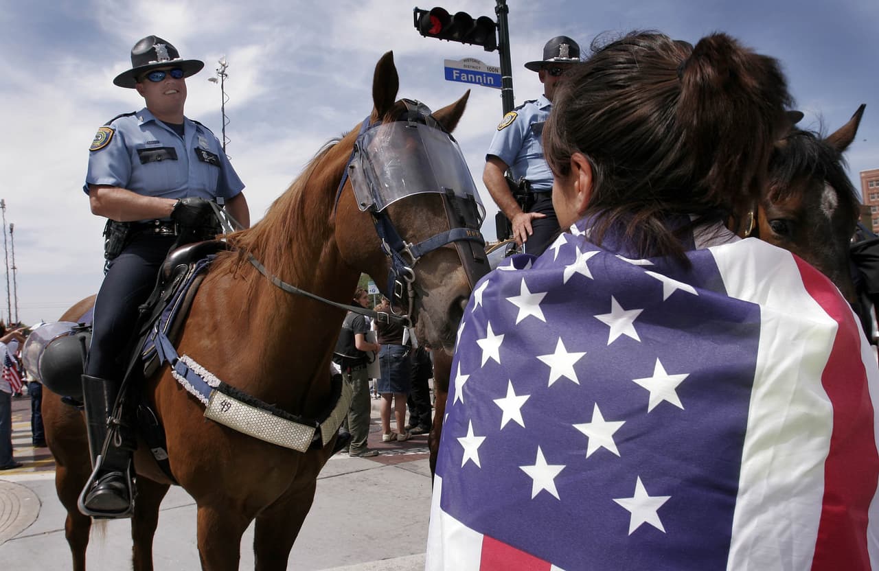 ACLU alerta que la SB4 de Texas va a afectar "a cualquier persona que se vea diferente"