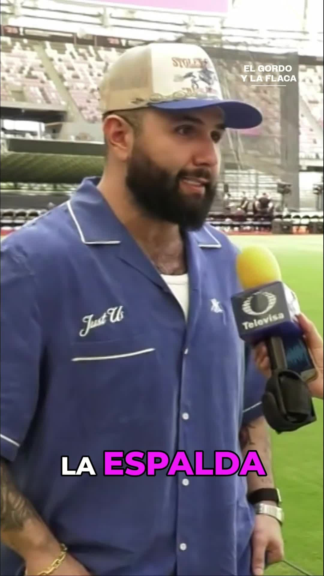 Carín León reacciona a que Messi escucha su música