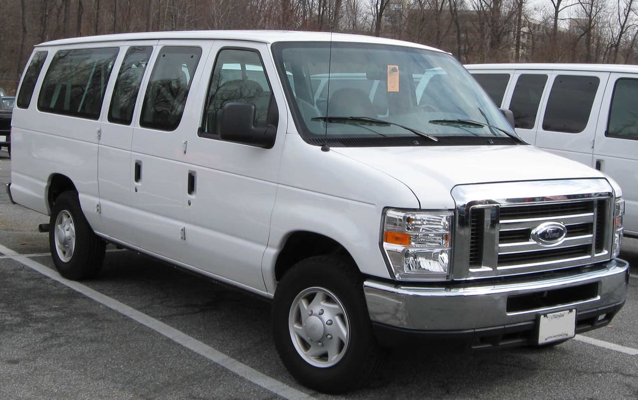 <b>NUEVA YORK</b>
<br>9. Ford Econoline - 286 robos - Los robos más frecuentes: 2006
<br>
<br>
<b>NUEVA JERSEY</b>
<br>8. Ford Econoline E350 - 199 robos - MÁS FRECUENTEMENTE ROBADO: 2011/2003