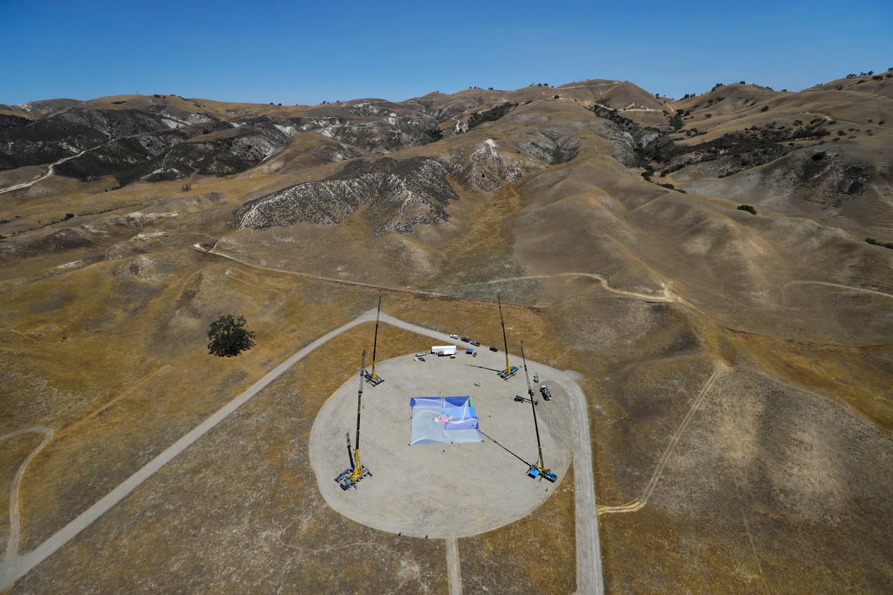 El profesional caerá en una red que mide una tercera parte de una cancha de futbol americano.
