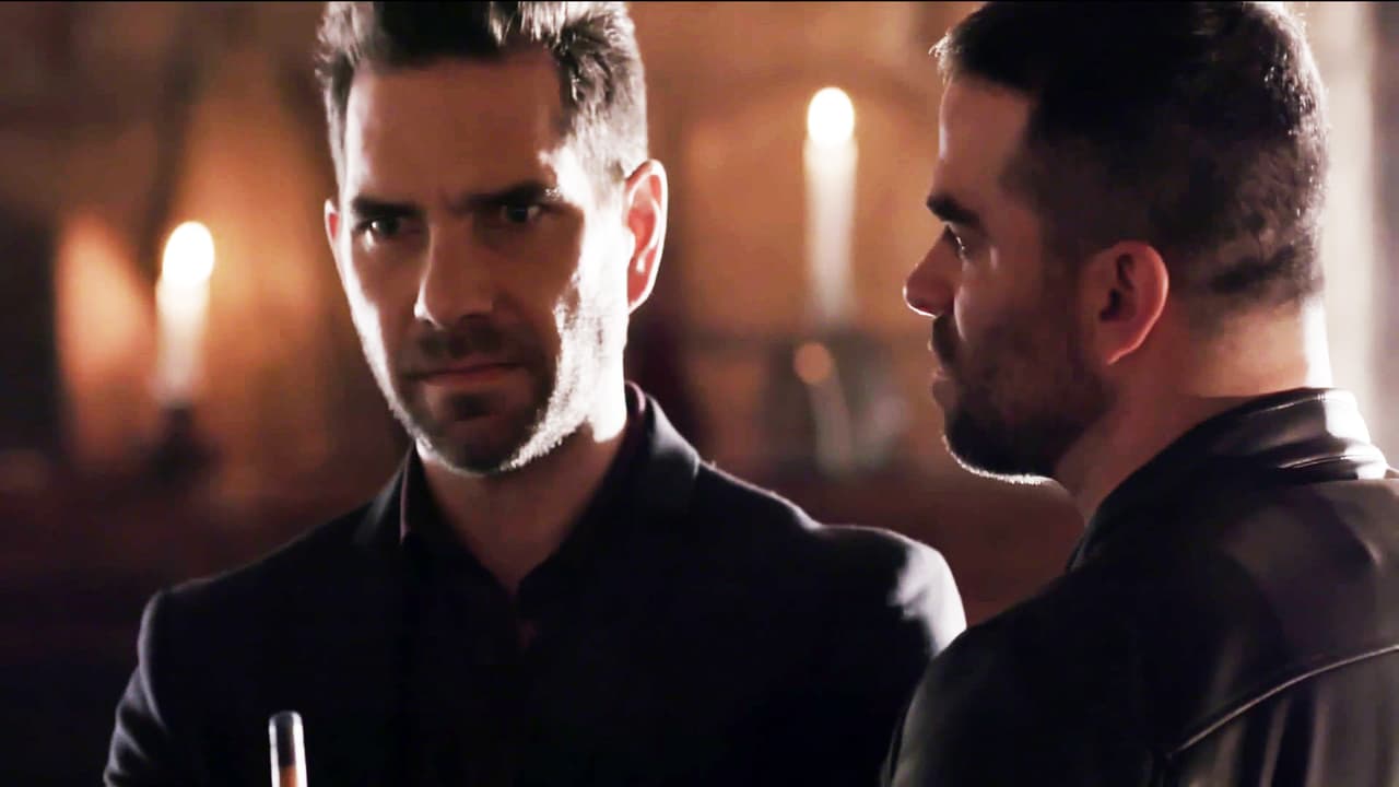 Él y su hermano Óscar Lucio eran muy unidos, hasta que apareció Yolanda en sus vidas.