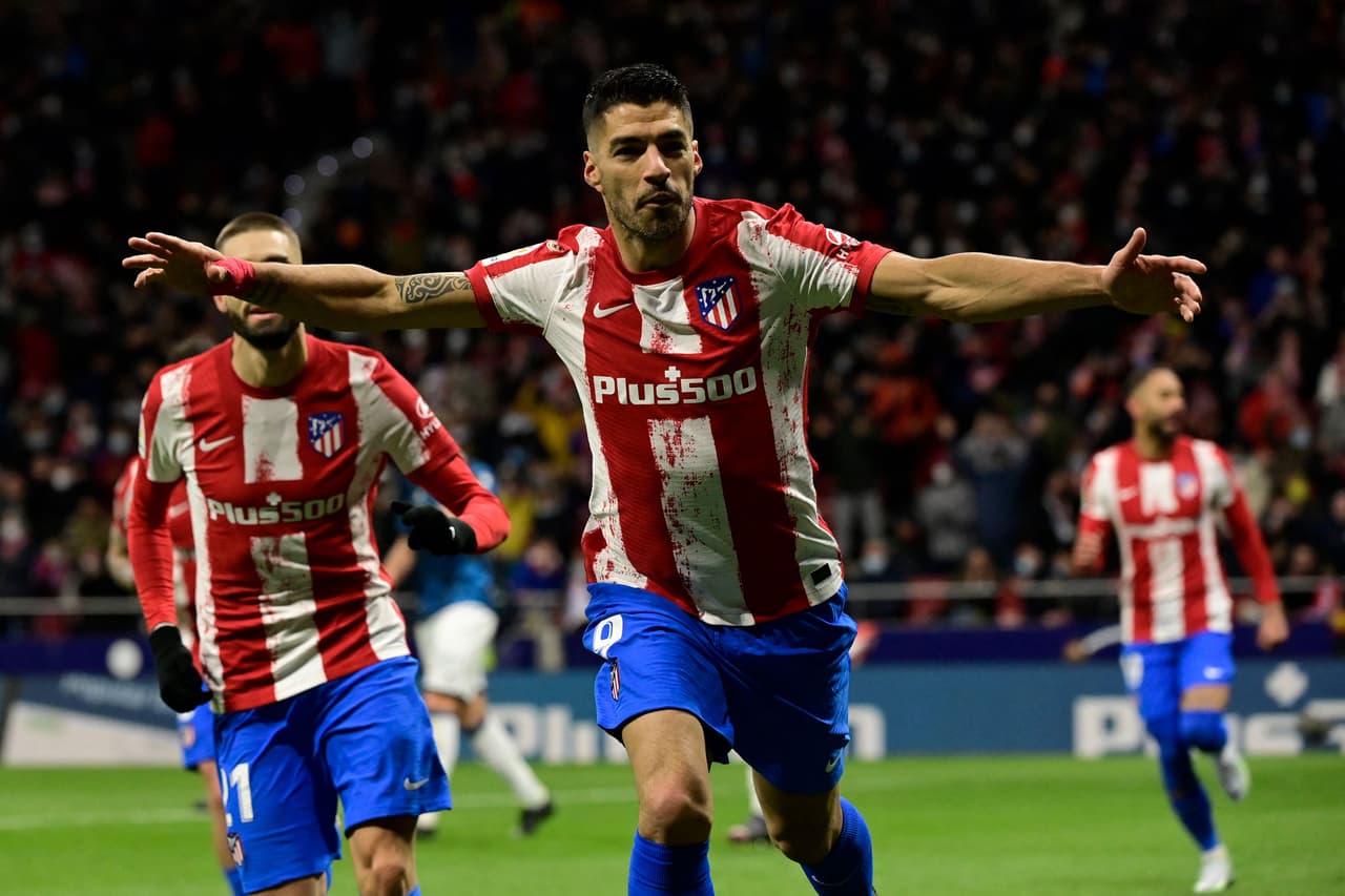 El Atlético de Madrid goleó al Alavés con sendos dobletes de Joao Félix y Luis Suárez.