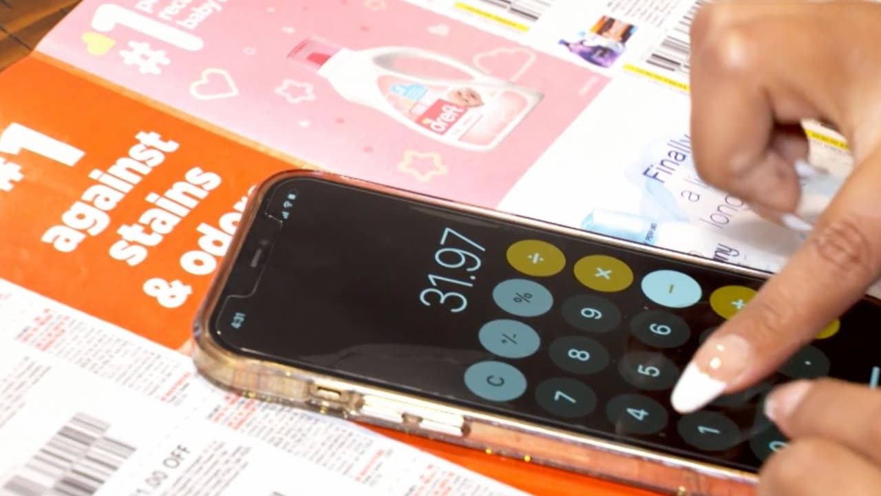 Así que es importante que antes de usar cupones calcules cuánto te vas a ahorrar y veas cómo este cupón lo puedes juntar con otro descuento que dé la tienda a través de sus aplicaciones móviles.