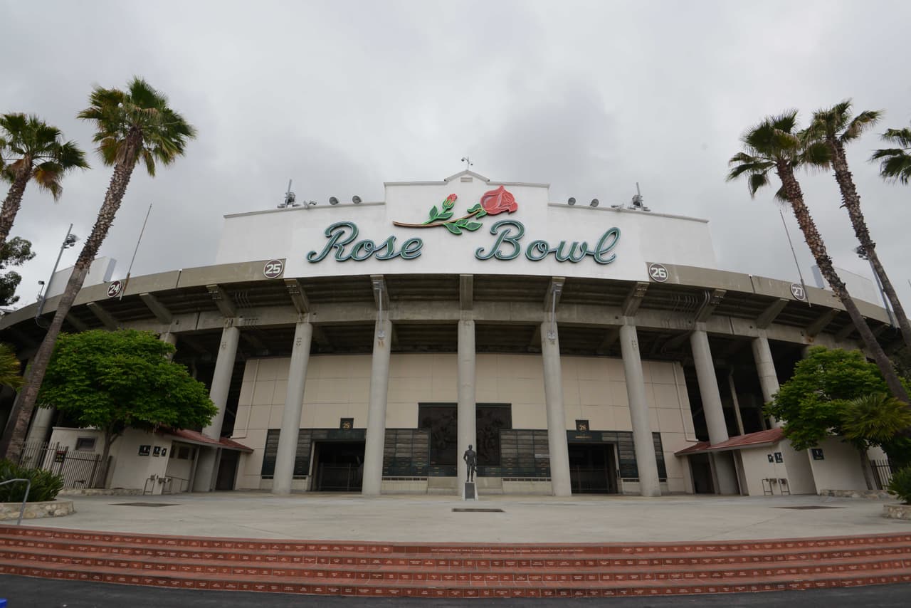 Este es el Rose Bowl, el centenario estadio que albergará a El Tráfico