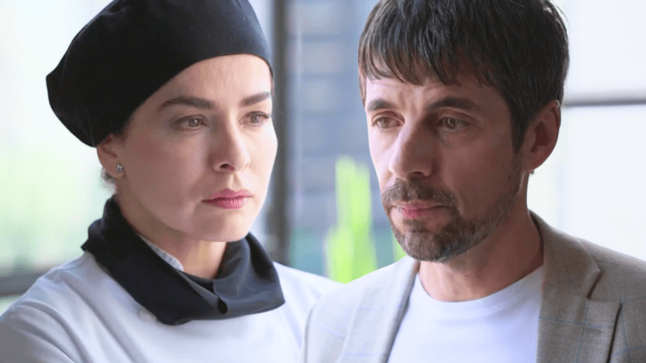 Camilo revela que le puso un geolocalizador a Rebeca | Hermanas, Un amor Compartido | Capítulo 54