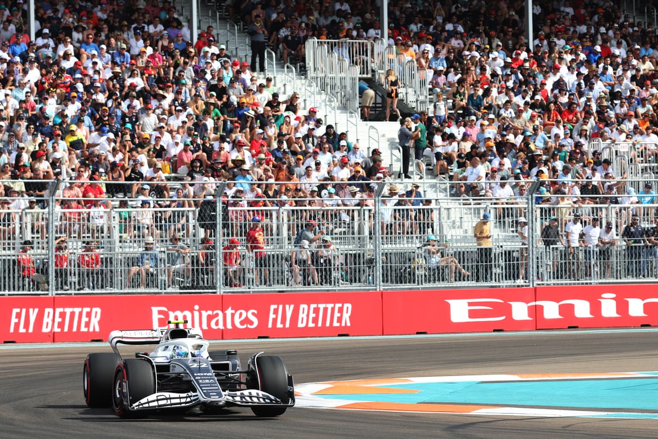 Charles Leclerc se quedó con la pole position para el Gran Premio de Miami; Checo Pérez saldrá en la cuarta posición.