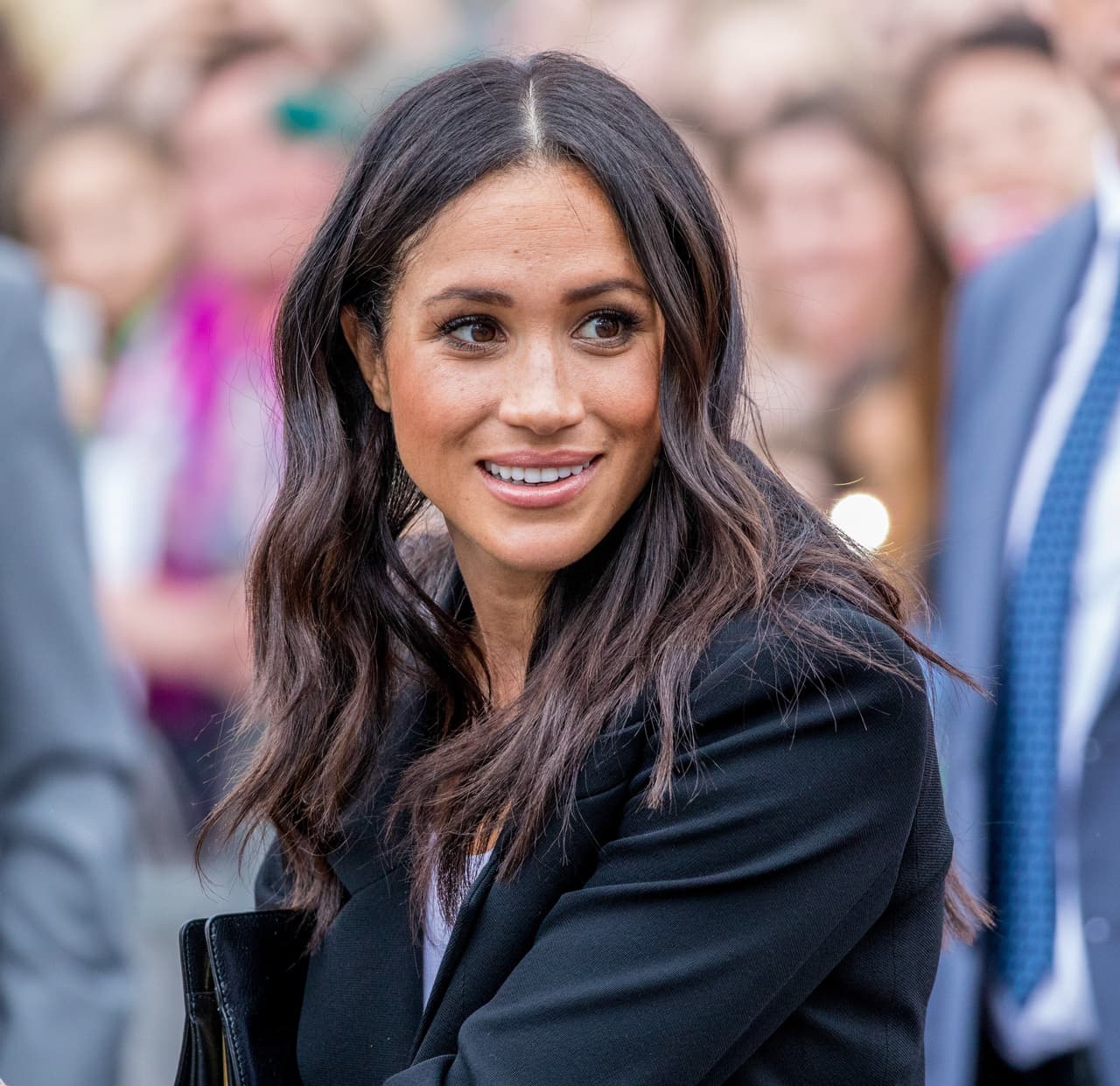 De acuerdo a diversos medios como
<b><a href="https://www.cosmopolitan.com/uk/body/fitness-workouts/a28587019/meghan-markle-favourite-workout-heartcore-ritual/" target="_blank">Cosmopolitan</a></b> y
<b><a href="https://www.hellomagazine.com/healthandbeauty/health-and-fitness/2019080376070/meghan-markle-favourite-exercise-class-heartcore-ritual-class/" target="_blank">Hello!</a></b>, dicho entrenamiento lleva por nombre Ritual y de acuerdo a esas publicaciones se imparte en un estudio londinense llamado
<b><a href="https://www.heartcore.co.uk/barre-ritual" target="_blank">Heartcore. </a></b>
<br>