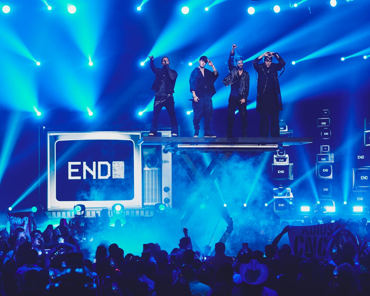 La banda integrada por: Christopher, Richard, Erick Brian y Zabdiel se despidieron con el tema 'La Última Canción'.