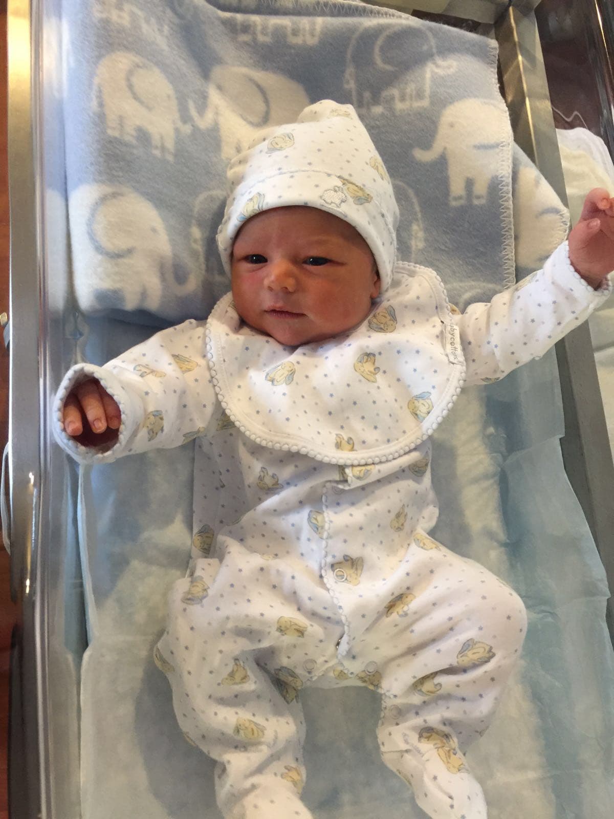 Cómo no enamorarse de tan hermoso bebé. ¡Adorable Baby Joshua! (Febrero 3, 2016)