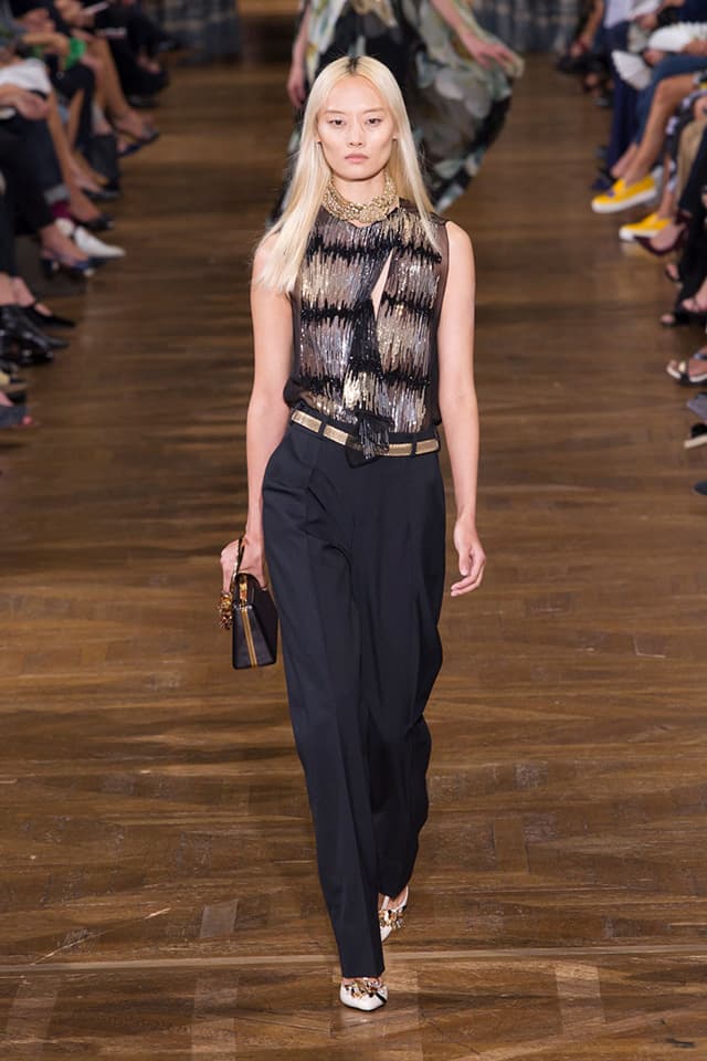 Descubre la colección primavera – verano 2017 de Lanvin aquí.