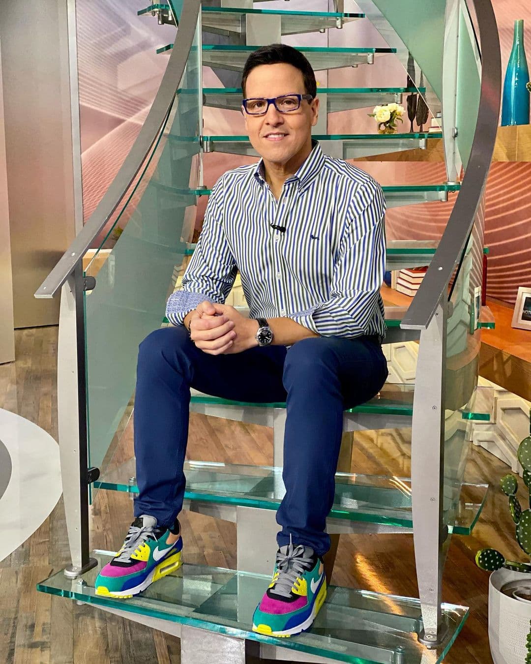 Nuestro presentador aprovechó para agradecer por los bellos mensajes de aliento que ha recibido en los últimos días.