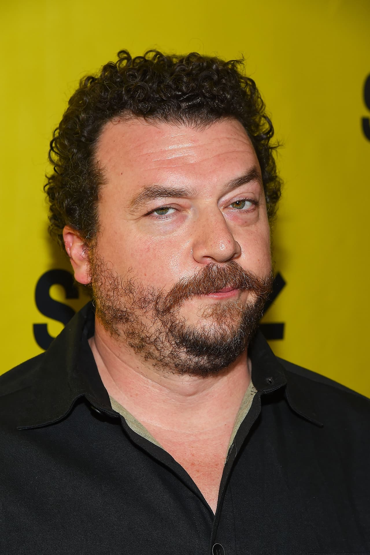El comediante Danny McBride también forma parte del gran elenco, donde también está Demián Bichir.