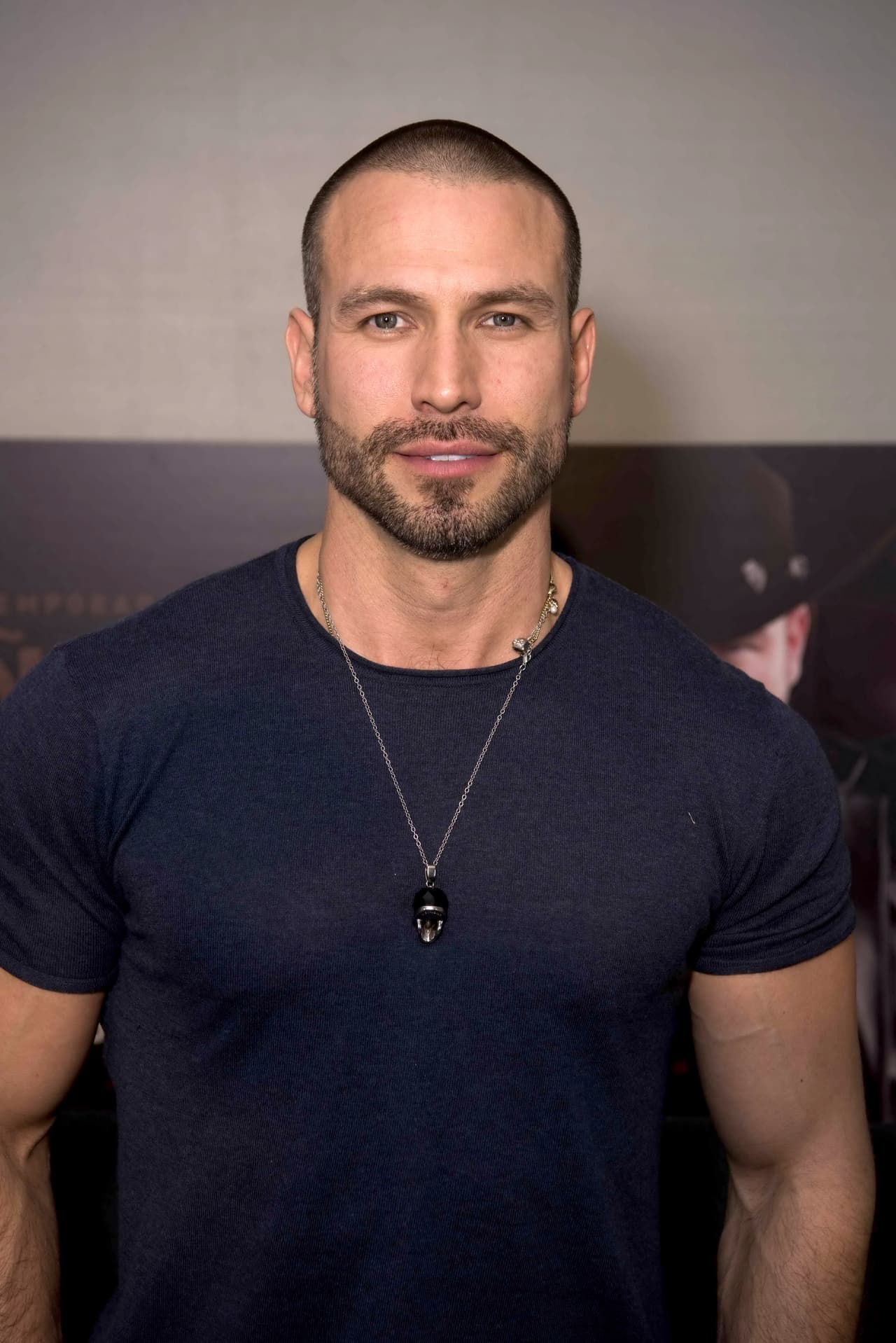 Explicó que Yomairi ha tenido relación con sus supuestos abuelos, pero no con el actor: "
<b>Mi hija siempre ha buscado el acercamiento hacia su padre</b> porque lo tenía con sus abuelos, yo no sé por qué la señora tiene que argumentar algo que no es verídico".
<br>