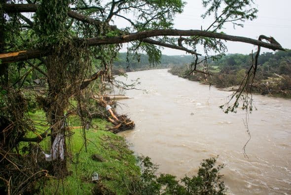 Algunas zonas de la capital texana quedaron bajo el agua luego de las intensas lluvias de los últimos días.